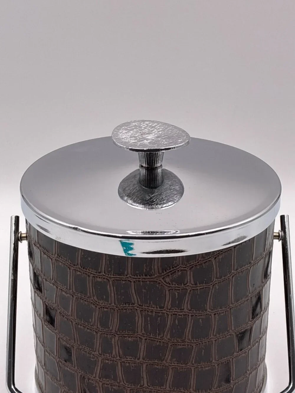Serv-Master Creations Brown Faux Alligator Croc Ice Bucket Chrome Handle Lid